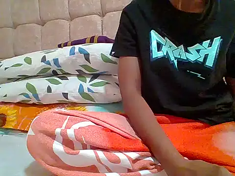 Petite baby5 online show from April 8, 4:03 am