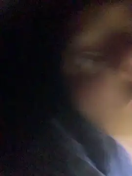 Snapshot of bi-bo123 chatting on November 23, 3:11 pm bi-bo123 online show from November 23, 3:11 pm