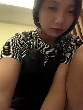 Snapshot of bi-bo123 chatting on November 7, 1:32 am bi-bo123 online show from November 7, 1:32 am