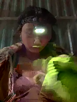 Snapshot of bi-bo123 chatting on November 15, 3:05 pm bi-bo123 online show from November 15, 3:05 pm