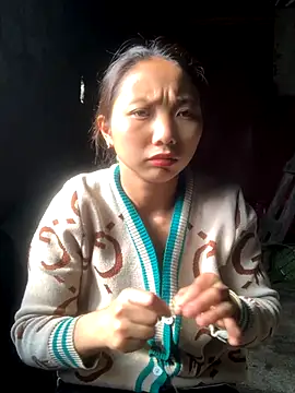 Snapshot of bi-bo123 chatting on November 15, 2:15 am bi-bo123 online show from November 15, 2:15 am