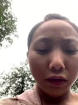 Snapshot of bi-bo123 chatting on December 5, 1:38 am bi-bo123 online show from December 5, 1:38 am