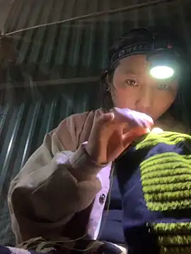 Snapshot of bi-bo123 chatting on November 13, 12:42 pm bi-bo123 online show from November 13, 12:42 pm