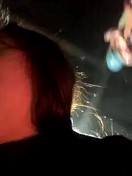 Snapshot of bi-bo123 chatting on December 15, 11:20 pm bi-bo123 online show from December 15, 11:20 pm