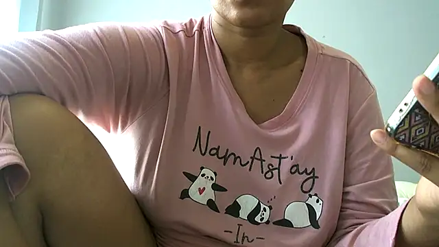 NewBeginnings8 online show from March 28, 11:22 am