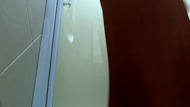 NewBeginnings8 online show from March 25, 5:40 am