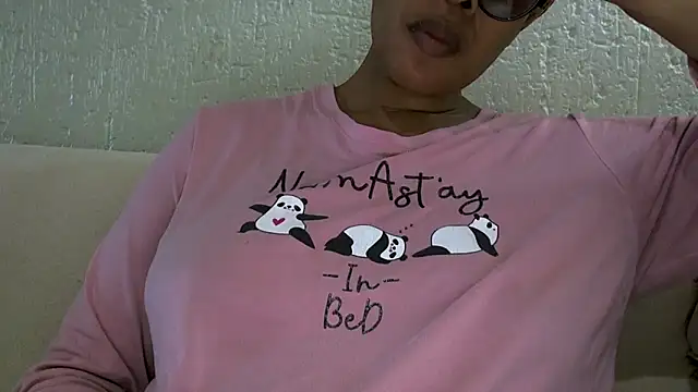 NewBeginnings8 online show from February 12, 6:02 am