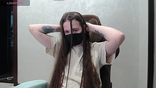 ZlatoslavaLo online show from December 4, 9:41 am