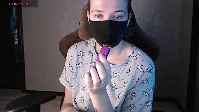 ZlatoslavaLo online show from December 1, 6:03 am