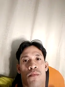 Snapshot of Hot-babyyboy30 chatting on January 13, 12:58 am Hot-babyyboy30 online show from January 13, 12:58 am