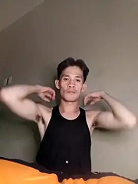 Snapshot of Hot-babyyboy30 chatting on November 17, 12:25 am Hot-babyyboy30 online show from November 17, 12:25 am