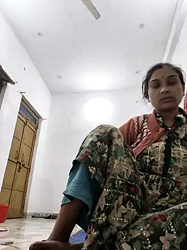 Cute Arushi online show from November 21, 12:37 pm