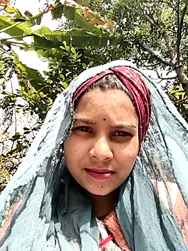 Cute Arushi online show from January 13, 8:51 am