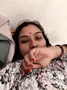 Cute Arushi online show from November 29, 8:47 am