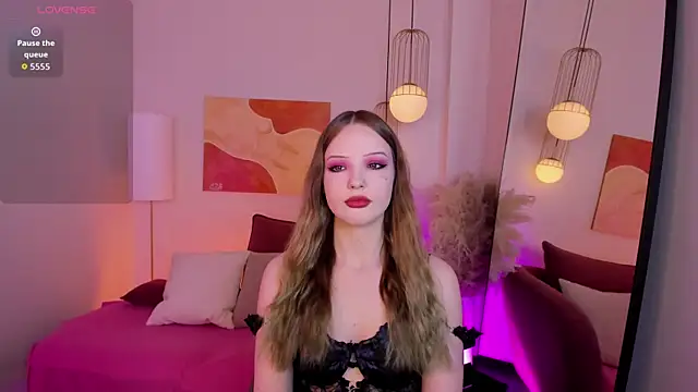 Iris Fresh online show from November 14, 9:18 pm