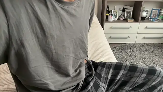 ldekfeklfmkemfk online show from November 1, 9:47 am