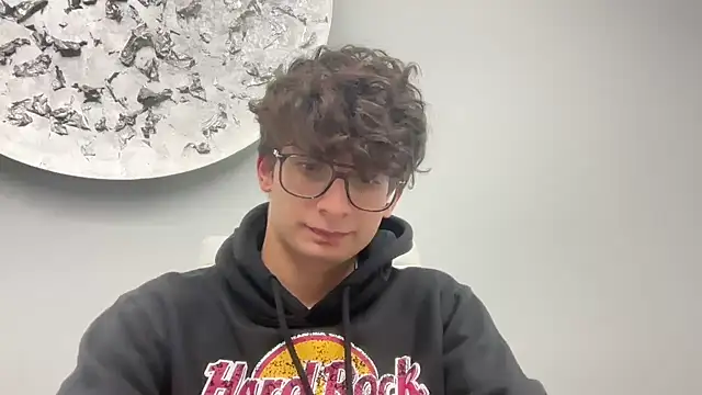 ldekfeklfmkemfk online show from November 20, 9:32 am