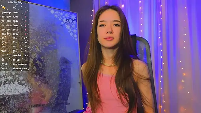 Snapshot of tinyanie chatting on December 18, 6:07 am tinyanie online show from December 18, 6:07 am