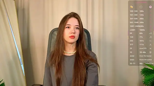 Snapshot of tinyanie chatting on December 1, 6:14 am tinyanie online show from December 1, 6:14 am