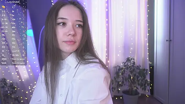 Snapshot of tinyanie chatting on January 16, 6:17 am tinyanie online show from January 16, 6:17 am