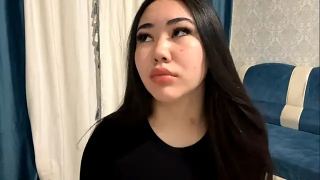 Snapshot of APRYLSUN chatting on November 10, 1:49 pm APRYLSUN online show from November 10, 1:49 pm