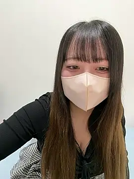 Snapshot of emiri_da_nyan chatting on May 14, 5:26 am emiri da nyan online show from May 14, 5:26 am