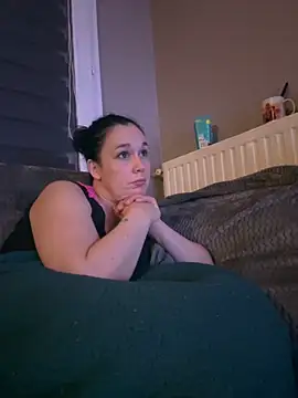 Snapshot of Girlysensuelle chatting on November 17, 8:46 pm Girlysensuelle online show from November 17, 8:46 pm