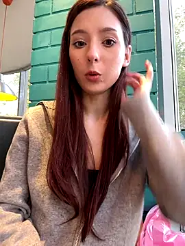 LilluKatten online show from November 7, 1:04 pm