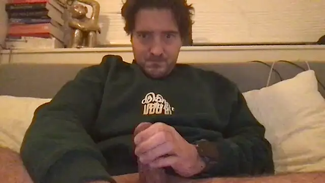 dutchpieter95 online show from December 19, 6:32 pm