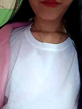 Snapshot of Amino-Suca chatting on November 28, 5:13 pm Amino-Suca online show from November 28, 5:13 pm