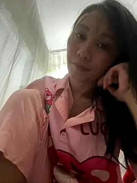 Snapshot of Amino-Suca chatting on November 5, 5:05 pm Amino-Suca online show from November 5, 5:05 pm