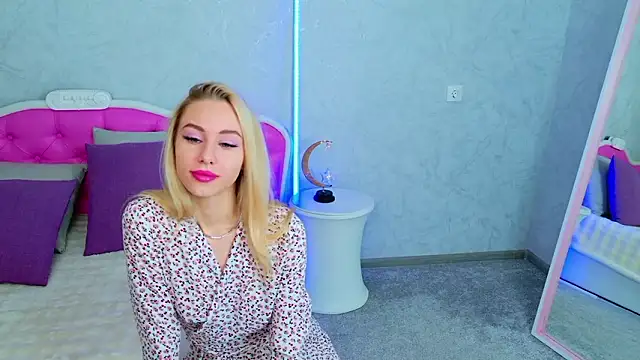 Barbie Kris   online show from February 4, 1:22 am