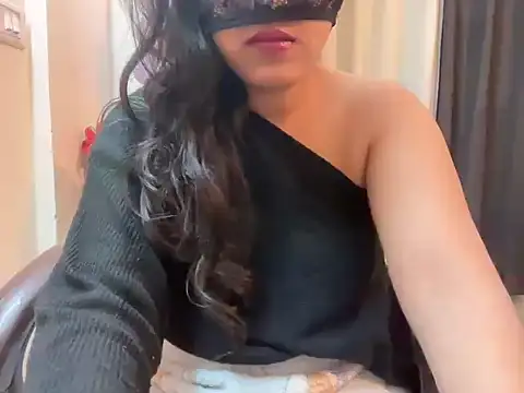 Snapshot of Shilpa_7 chatting on December 3, 9:53 am Shilpa 7 online show from December 3, 9:53 am