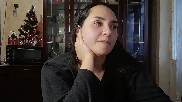 Snapshot of VoulezVous_Angel chatting on January 8, 11:38 am VoulezVous Angel online show from January 8, 11:38 am