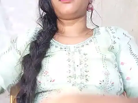 Snapshot of Nancy_queen001 chatting on November 3, 7:28 pm Nancy queen001 online show from November 3, 7:28 pm