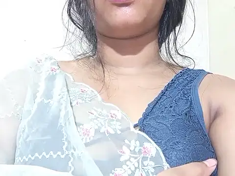 Snapshot of Nancy_queen001 chatting on November 4, 9:57 am Nancy queen001 online show from November 4, 9:57 am