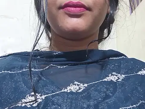 Snapshot of Nancy_queen001 chatting on November 7, 8:52 am Nancy queen001 online show from November 7, 8:52 am