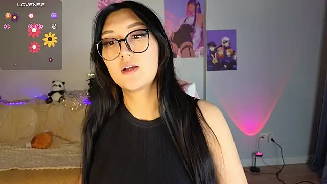 Yunamini online show from December 18, 1:59 pm