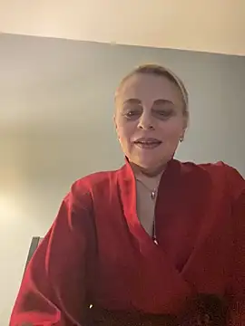 Snapshot of ToriLove777 chatting on November 15, 8:07 am ToriLove777 online show from November 15, 8:07 am