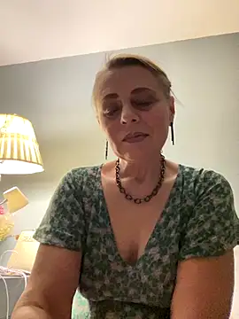 Snapshot of ToriLove777 chatting on November 11, 12:16 am ToriLove777 online show from November 11, 12:16 am