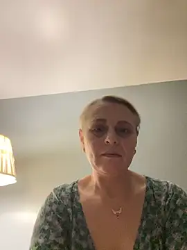 Snapshot of ToriLove777 chatting on November 9, 7:23 am ToriLove777 online show from November 9, 7:23 am