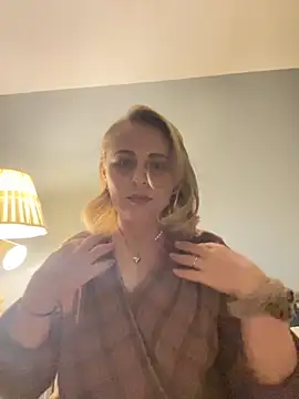 Snapshot of ToriLove777 chatting on November 2, 5:12 am ToriLove777 online show from November 2, 5:12 am