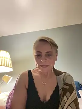 Snapshot of ToriLove777 chatting on November 6, 6:50 am ToriLove777 online show from November 6, 6:50 am