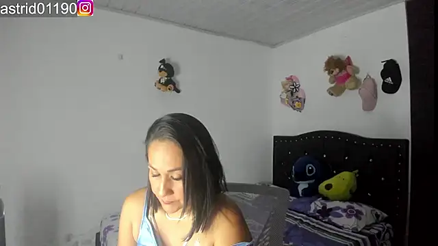 Snapshot of astrid_sexy1 chatting on November 5, 12:58 am astrid sexy1 online show from November 5, 12:58 am