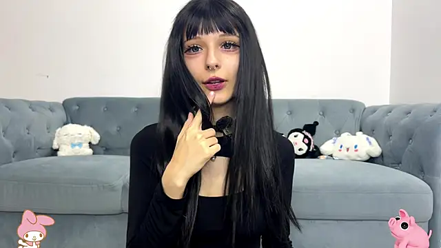 Snapshot of YunaBlossomy chatting on November 5, 11:02 am YunaBlossomy online show from November 5, 11:02 am