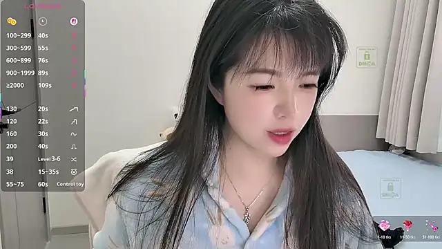 Snapshot of Dialog_Mu chatting on December 3, 12:55 am Dialog Mu online show from December 3, 12:55 am