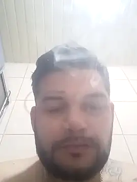 Snapshot of cesarcampos2210 chatting on November 3, 10:19 am cesarcampos2210 online show from November 3, 10:19 am