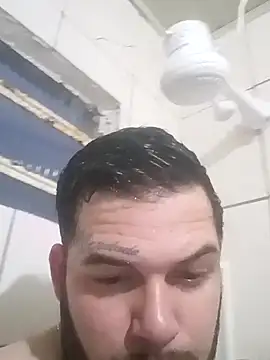 Snapshot of cesarcampos2210 chatting on November 4, 10:02 pm cesarcampos2210 online show from November 4, 10:02 pm