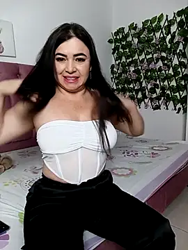 Snapshot of Candy69_ chatting on November 28, 2:28 pm Candy69 online show from November 28, 2:28 pm