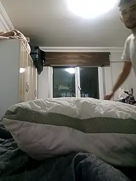 Snapshot of yasinesra757_ chatting on January 10, 12:06 am yasinesra757 online show from January 10, 12:06 am